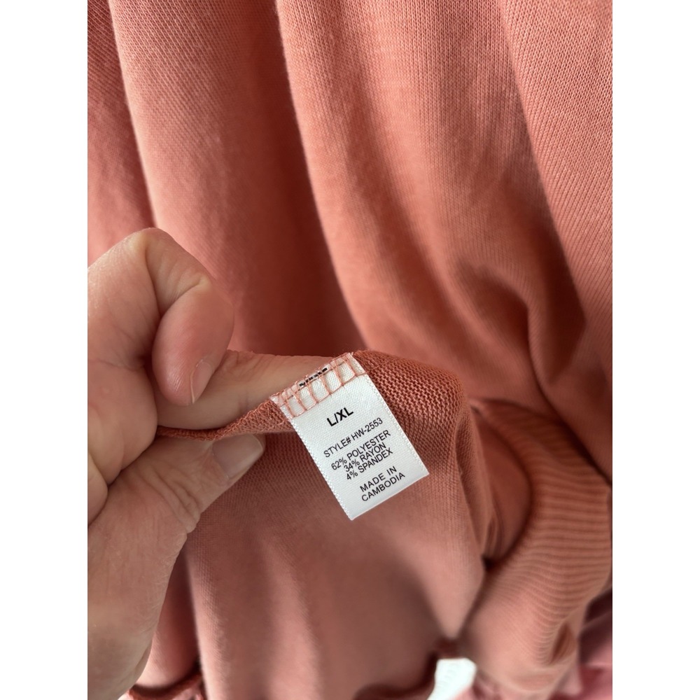NWT Zenana Outfitters Coral Ruffle Hem Sweater Poncho Lg/XL Women's - Picture 3 of 5